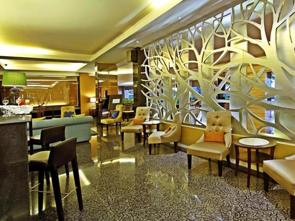 The Axana Hotel Padang (Sumatra) Exterior foto