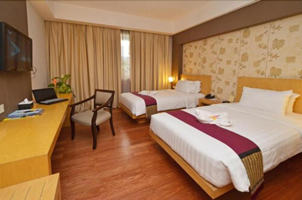 The Axana Hotel Padang (Sumatra) Exterior foto